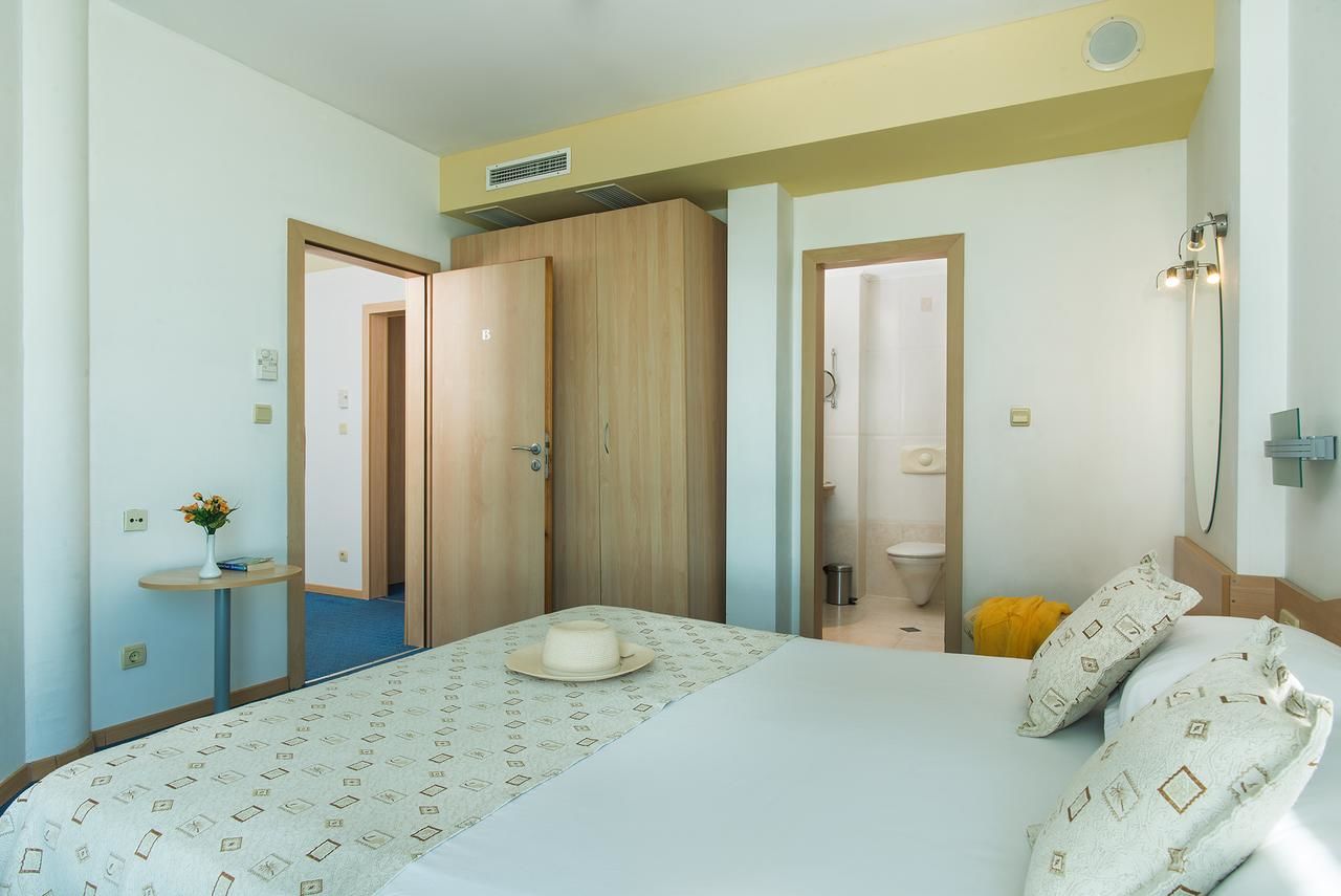 Отель Effect Grand Victoria Hotel Солнечный Берег-23