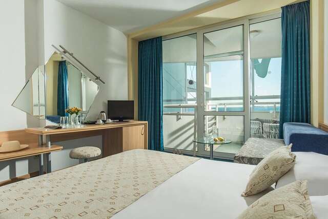 Отель Effect Grand Victoria Hotel Солнечный Берег-14