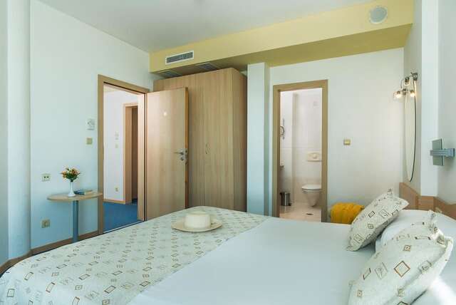 Отель Effect Grand Victoria Hotel Солнечный Берег-22